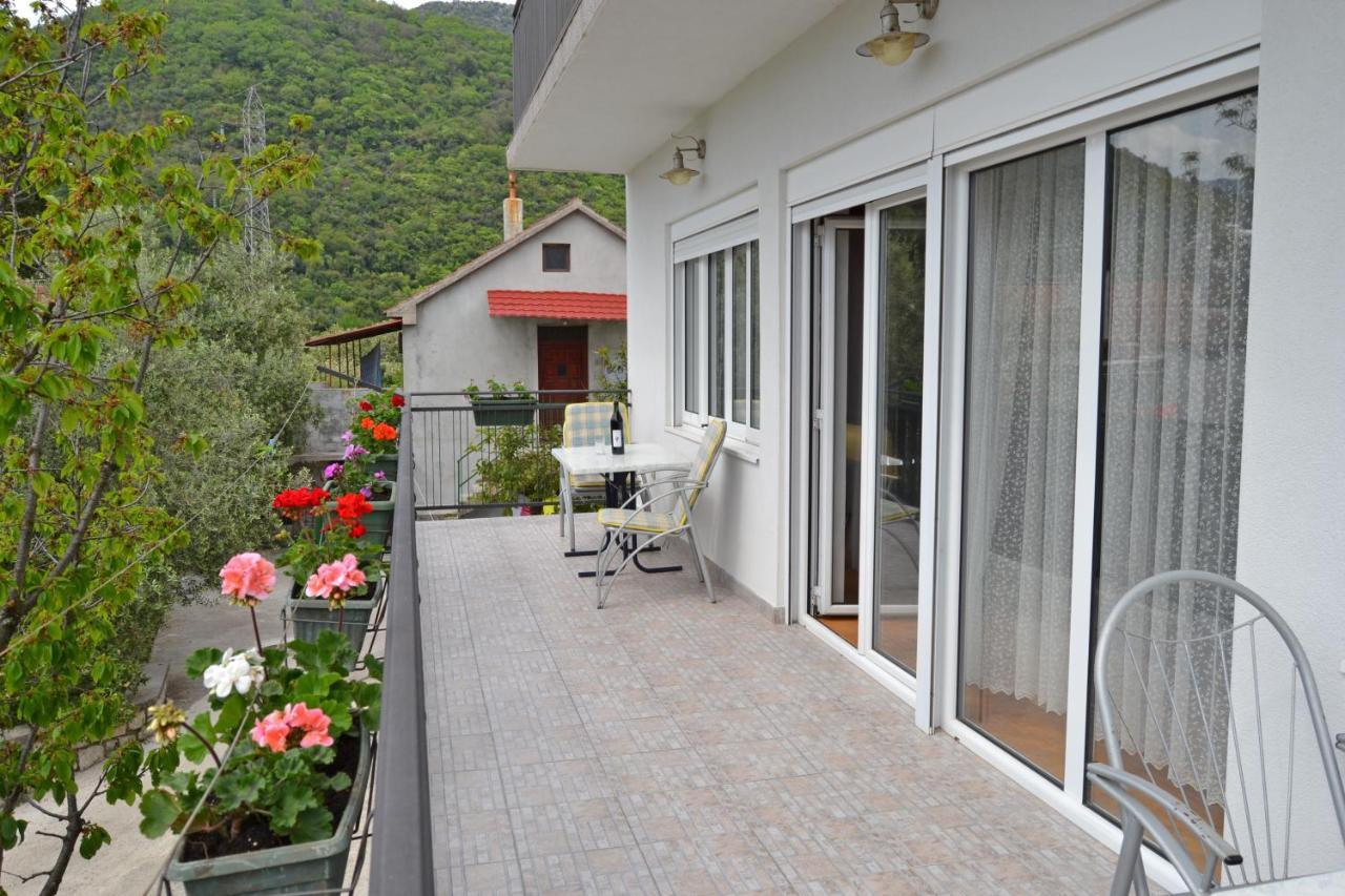 Tivat Apartments Extérieur photo
